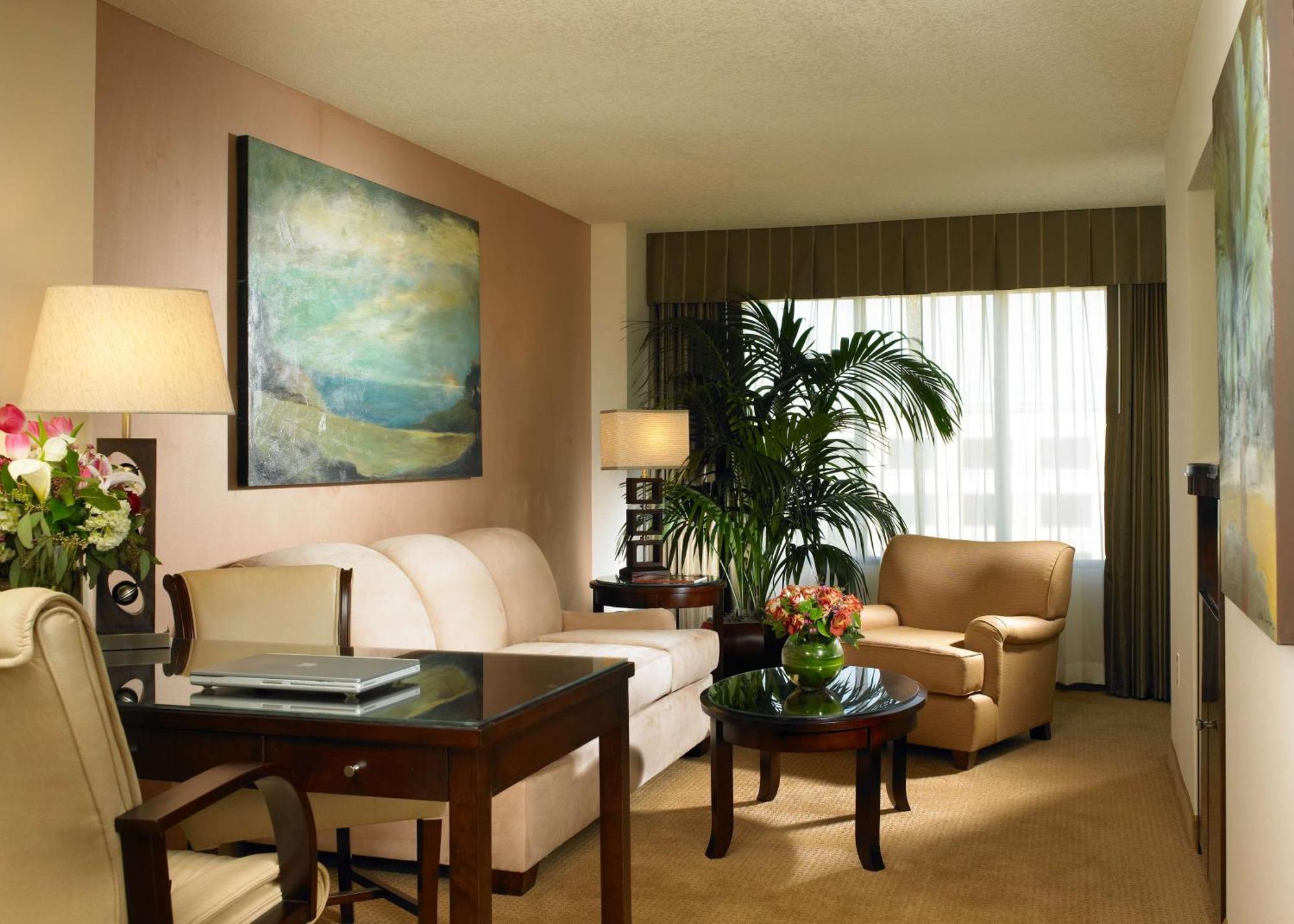 Hotel Doubletree Guest Centro De Convenciones 3*